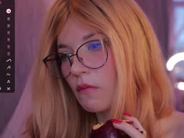 illegaldream's sex show image