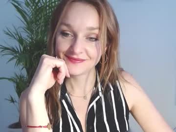 alicialux's sex show image