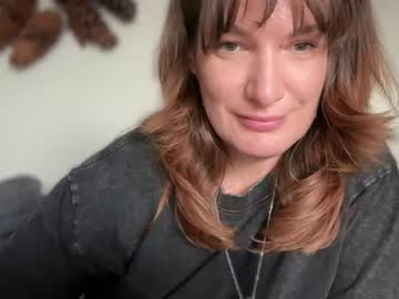 Изображение секс-шоу модели mossy_mommy Изображение секс-шоу модели mossy_mommy