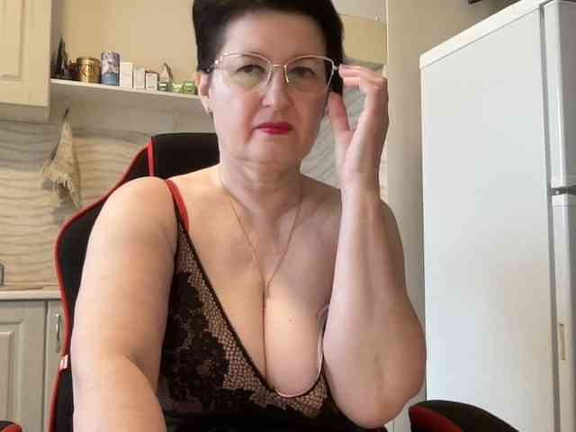 HotMilfPussy's sex show image