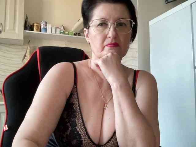 HotMilfPussy's sex show image