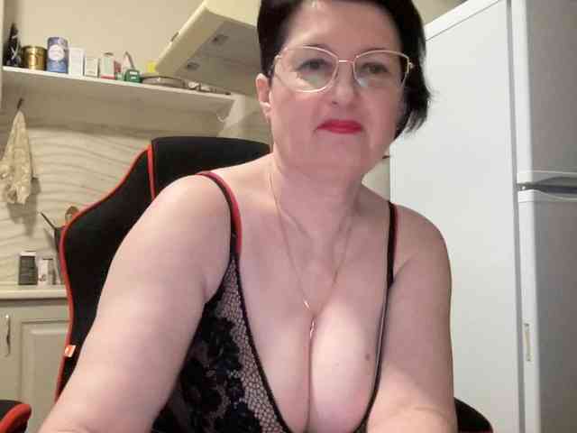 HotMilfPussy's sex show image