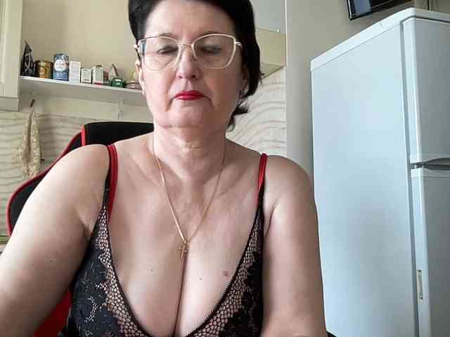 HotMilfPussy's sex show image