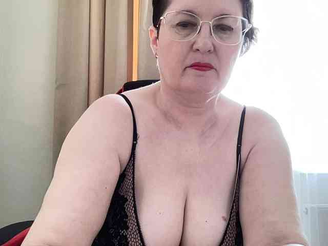 Sexshow-Bild von HotMilfPussy