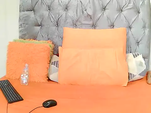 Sexshow-Bild von ShavePussyFatAss