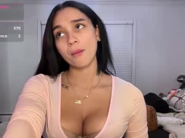 adriannarodriguez's sex show image