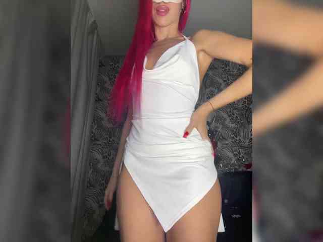 Изображение секс-шоу модели RedHair13