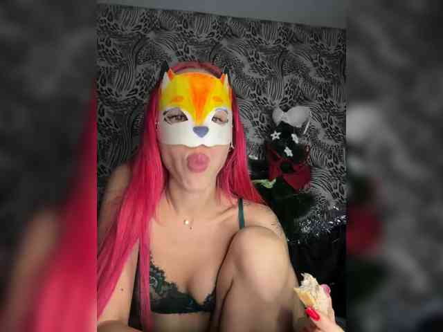 Изображение секс-шоу модели RedHair13