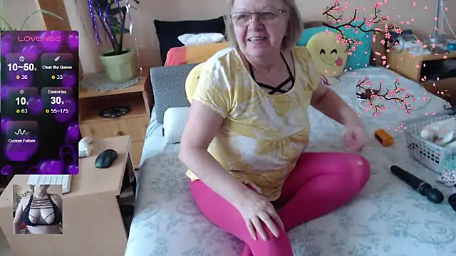 Изображение секс-шоу модели Dorina