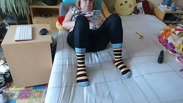 Изображение секс-шоу модели Dorina