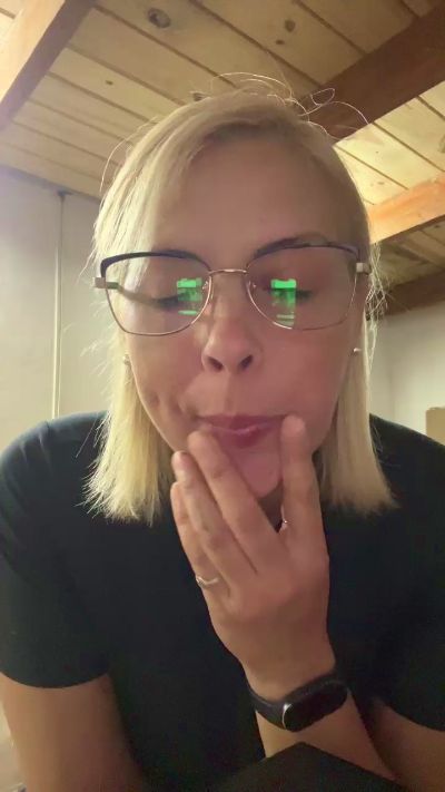 Sexshow-Bild von Micarica Sexshow-Bild von Micarica