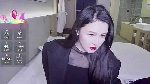 Sexshow-Bild von LILIBB-2025