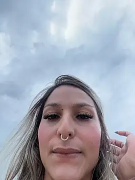 AliceStone19's sex show image