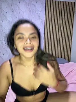 Изображение секс-шоу модели safadinhaquenteW Изображение секс-шоу модели safadinhaquenteW