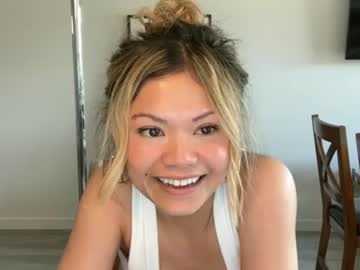 Изображение секс-шоу модели ava_petite_