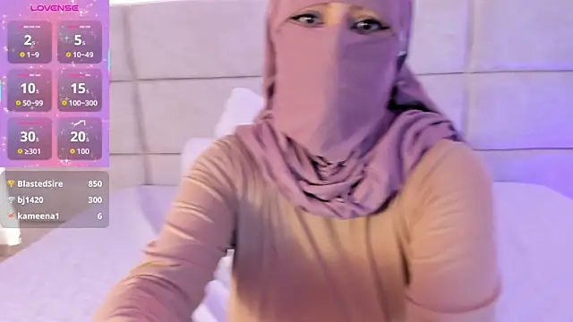 _Nadiaa's sex show image