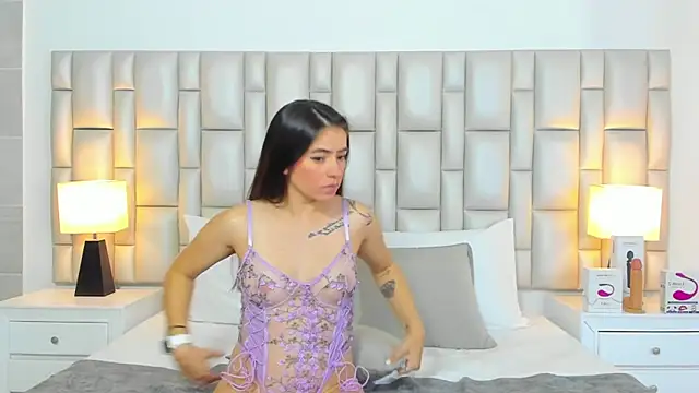 Sexshow-Bild von paola_katy_dicks Sexshow-Bild von paola_katy_dicks