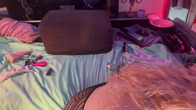MiaMega's sex show image MiaMega's sex show image