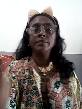 mamakarma1403's sex show image