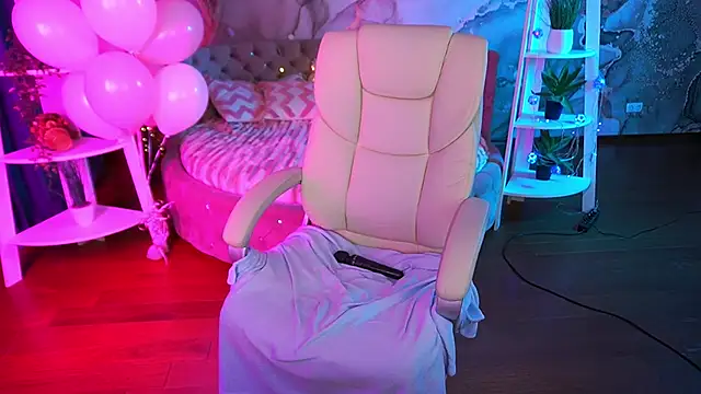 LittleShyy's sex show image LittleShyy's sex show image