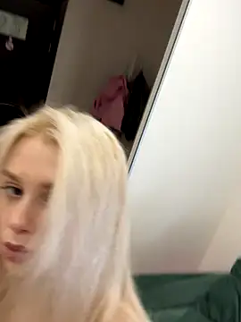 Изображение секс-шоу модели AnikaBest Изображение секс-шоу модели AnikaBest