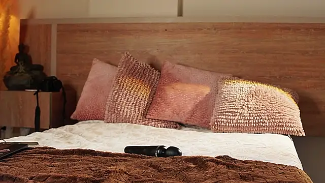 AliceShazaham_'s sex show image