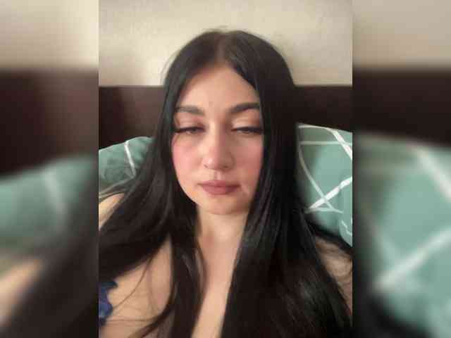 BabyMilia717's sex show image