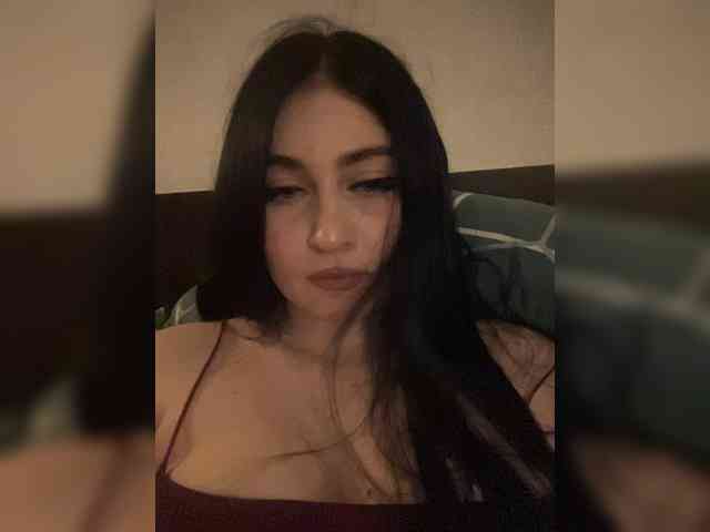 BabyMilia717's sex show image
