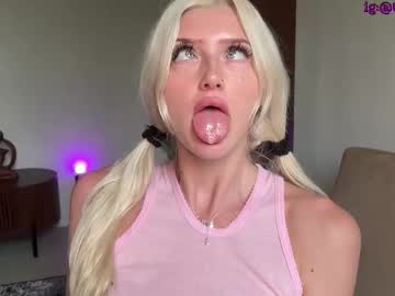 itslunaaaaa's sex show image