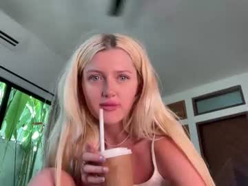itslunaaaaa's sex show image