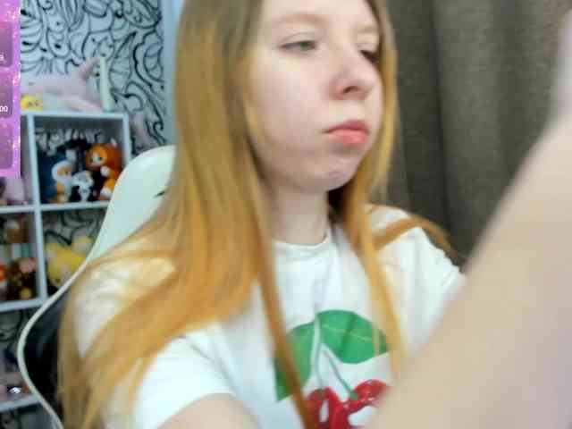 Изображение секс-шоу модели IamLoli