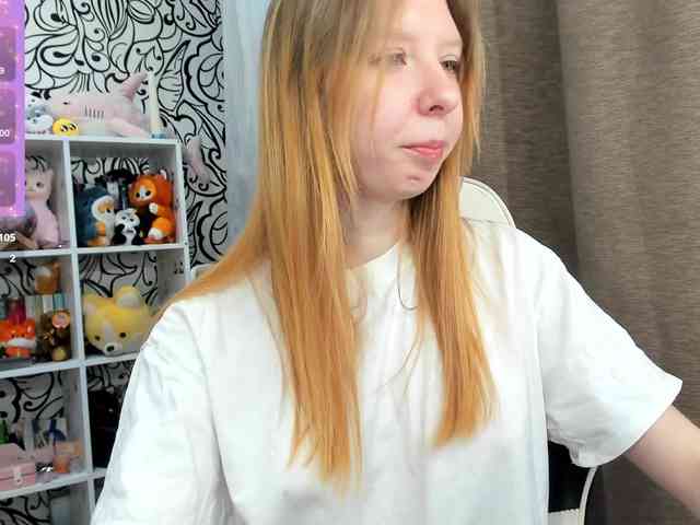 Изображение секс-шоу модели IamLoli