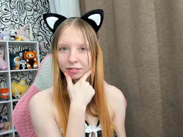 Изображение секс-шоу модели IamLoli