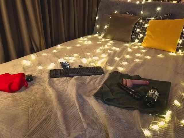 MilaYumi's sex show image MilaYumi's sex show image