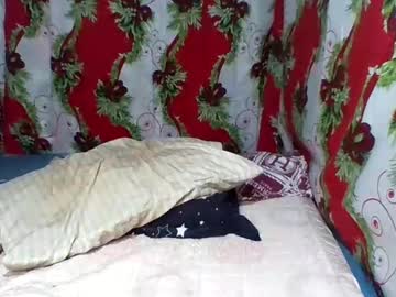 yourshygirl82's sex show image