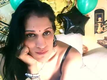 Sexshow-Bild von indiansexysmyle Sexshow-Bild von indiansexysmyle