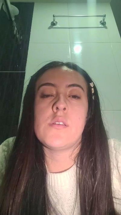 Изображение секс-шоу модели SarahRusso Изображение секс-шоу модели SarahRusso