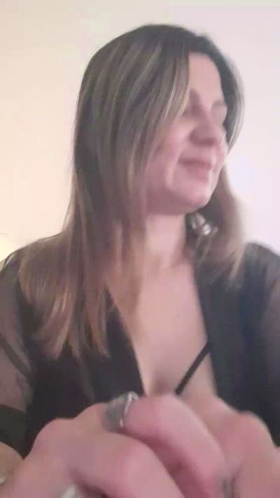 Lulabazan2's sex show image