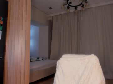 Изображение секс-шоу модели jee__son Изображение секс-шоу модели jee__son