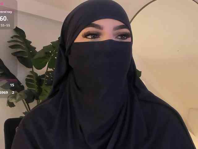 malih-'s sex show image