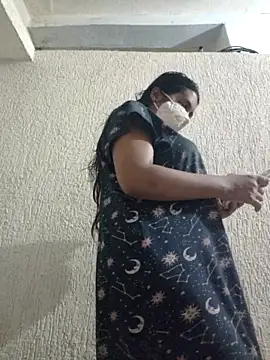 Изображение секс-шоу модели Priya_Strip