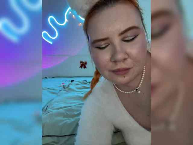 LunaLu13's sex show image LunaLu13's sex show image