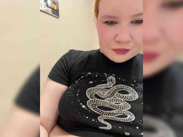 Sexshow-Bild von LunaLu13 Sexshow-Bild von LunaLu13