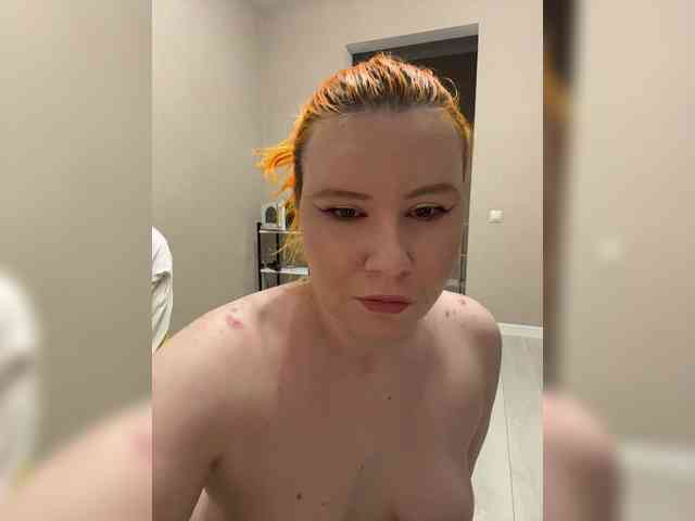 LunaLu13's sex show image