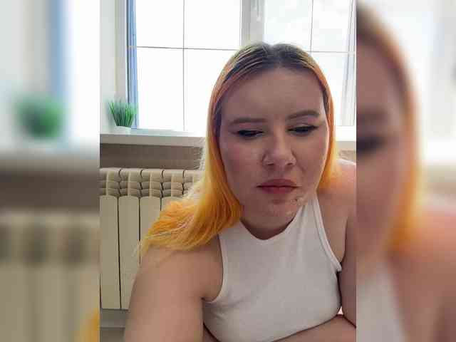 LunaLu13's sex show image