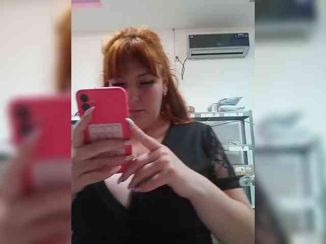 Изображение секс-шоу модели MiaLovely