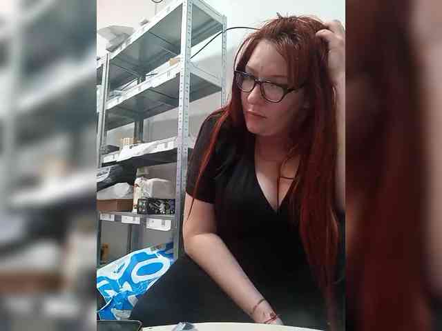 MiaLovely's sex show image