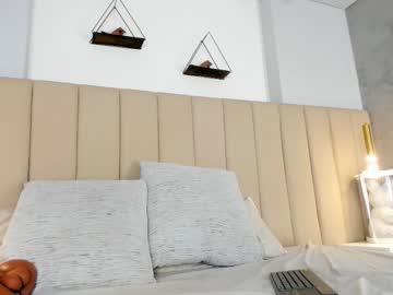 zoemonroee_'s sex show image