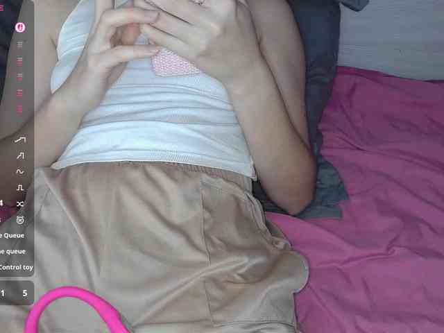 Milkkksheik-981's sex show image