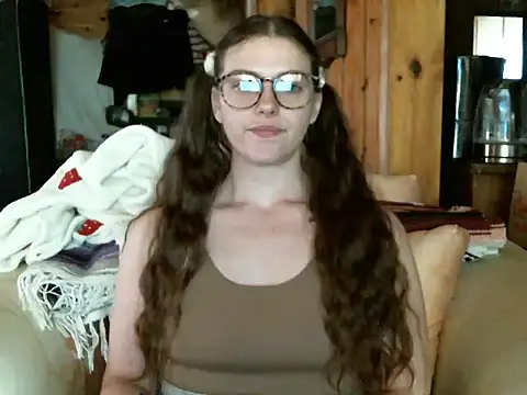 katie_kitten38's sex show image
